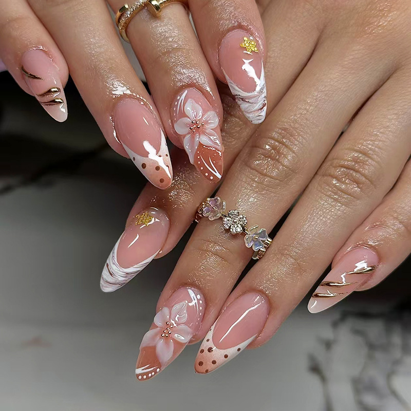 Almond Press On Nails Nude Pol - Pressed Flower Art recensie en prijs