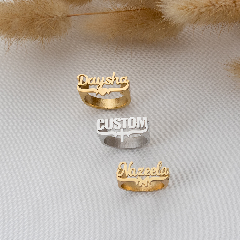 Customized Name Rings, Persona - Initial Ring Custom recensie en prijs