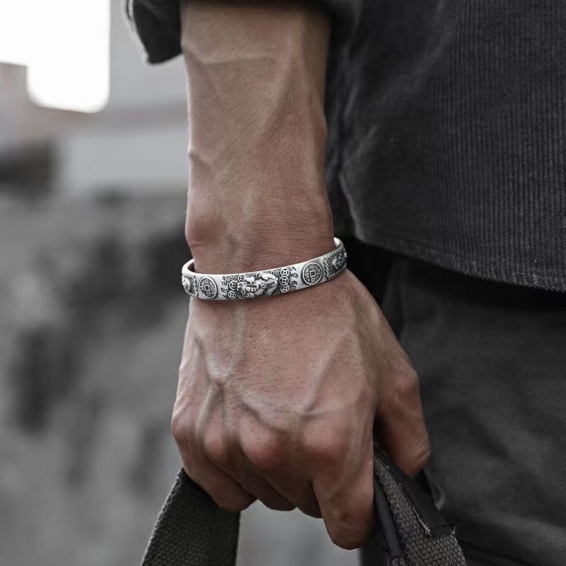 Classic Retro Chinese Mytholog - Coordinates Bracelet recensie en prijs